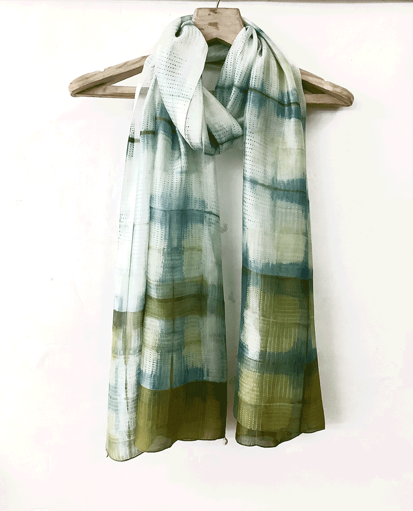 HAND-WOVEN SILK SCARF | NATURAL DYE | SHIBORI